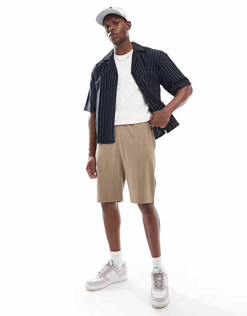 Узкие шорты из пике ASOS DESIGN цвета хаки
Узкие шорты из пике ASOS DESIGN цвета хаки