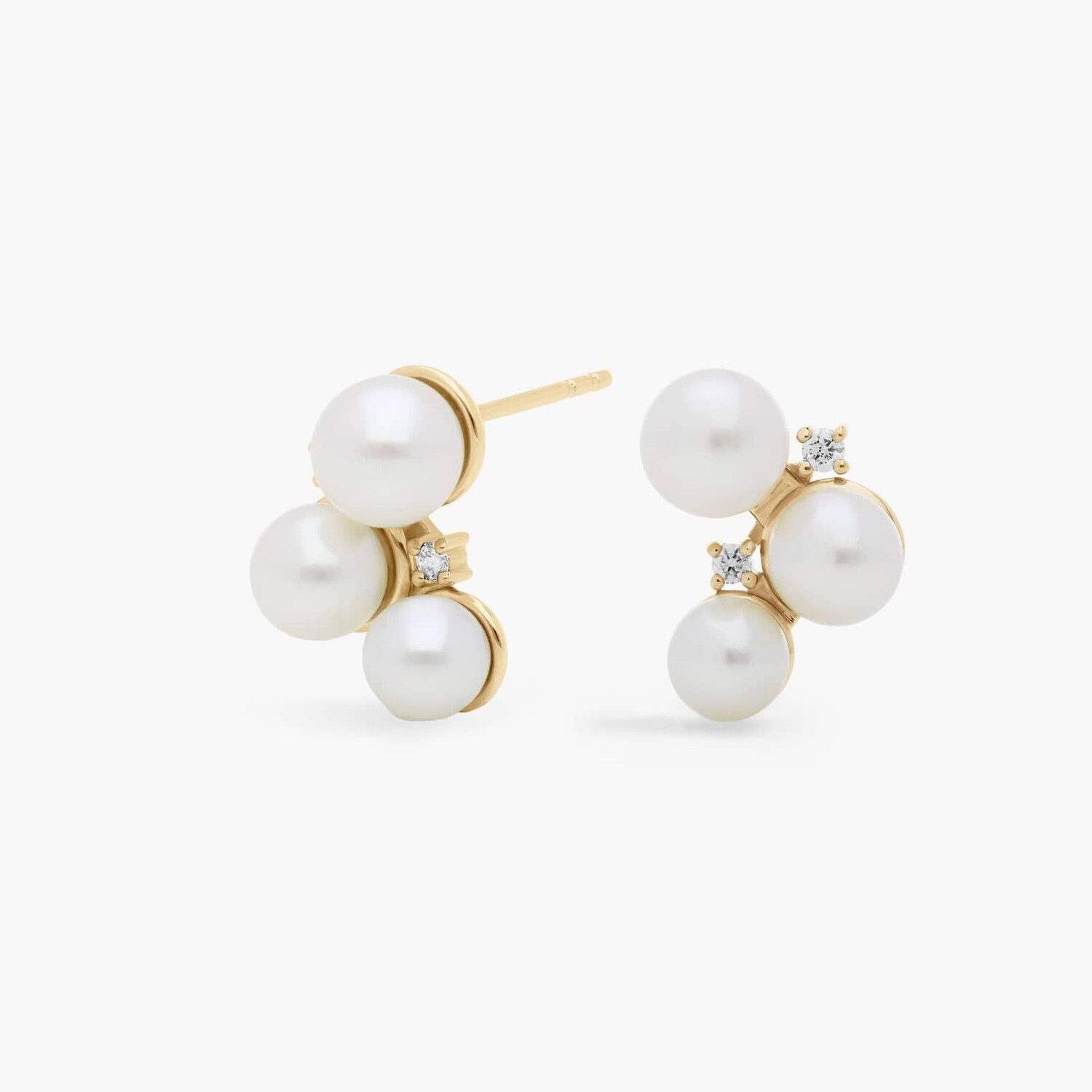 Серьги-гвоздики с жемчугом и бриллиантами из желтого золота 14 карат Blue Nile
Серьги-гвоздики с жемчугом и бриллиантами из желтого золота 14 карат Blue Nile