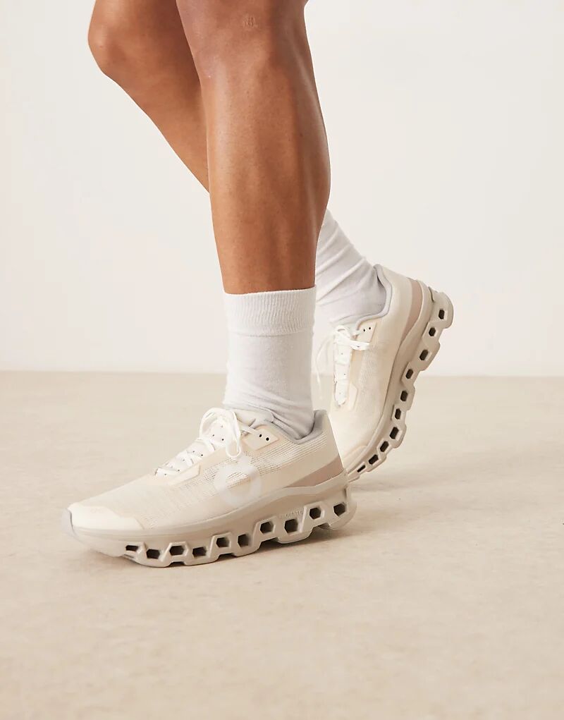 Кроссовки для бега Cloudmonster Void бежевого цвета
Кроссовки для бега Cloudmonster Void бежевого цвета