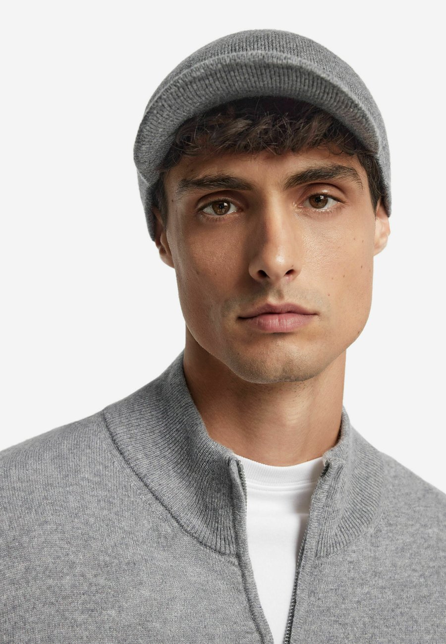 Бейсболка Falconeri Cap, Grey/Mottled Light Grey
Бейсболка Falconeri Cap, Grey/Mottled Light Grey
