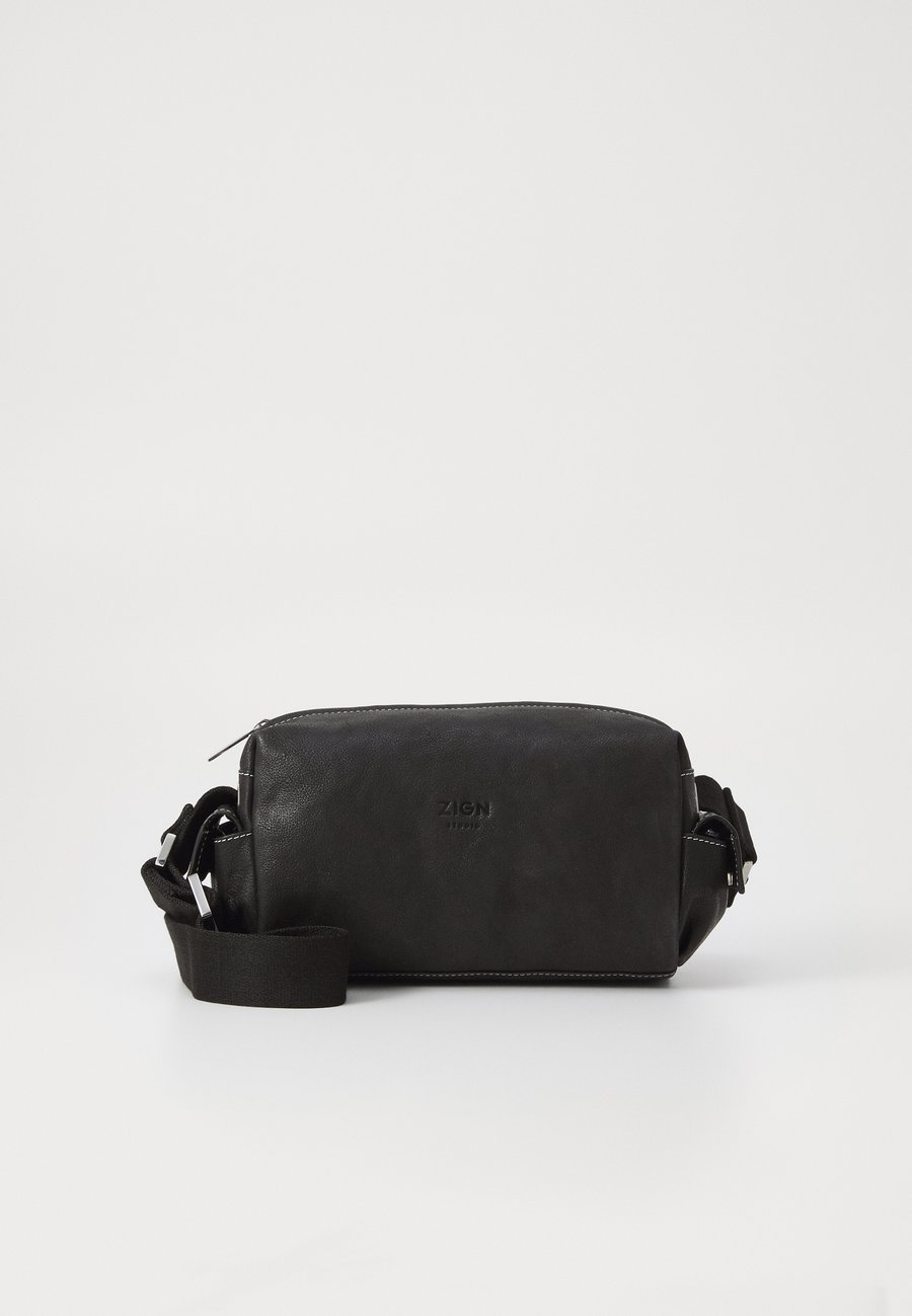 Сумка кросс-боди Zign Studio LEATHER JONA UNISEX, Black
Сумка кросс-боди Zign Studio LEATHER JONA UNISEX, Black