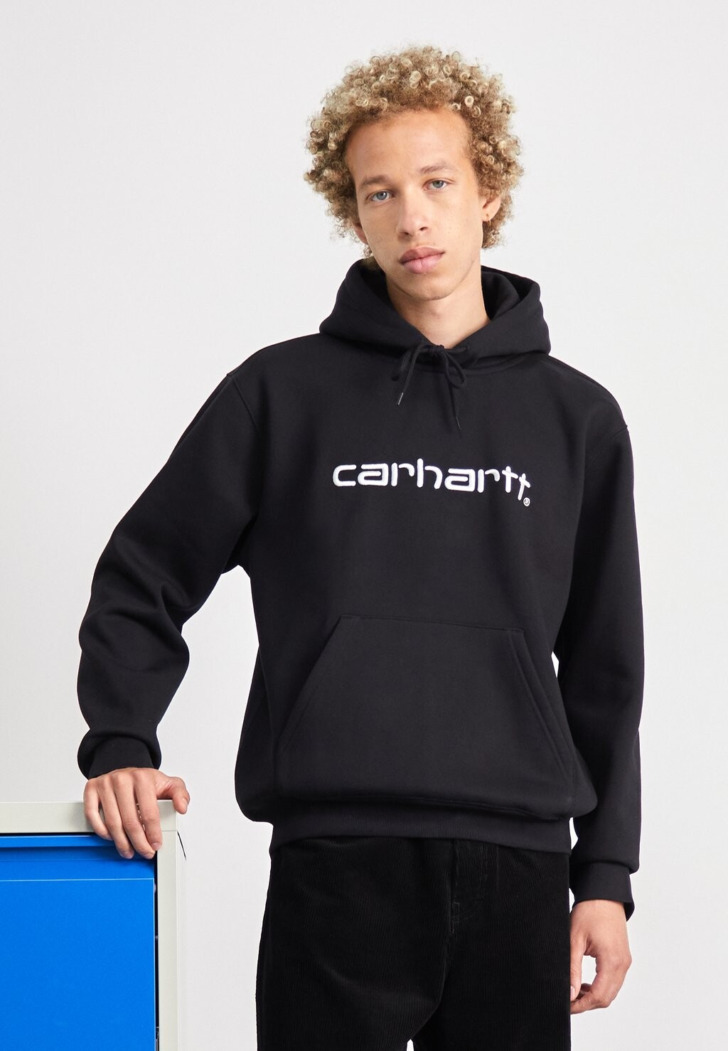 Толстовка с капюшоном Hooded Carhartt WIP, цвет black/white
Толстовка с капюшоном Hooded Carhartt WIP, цвет black/white