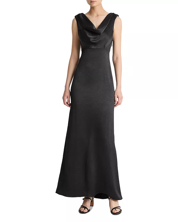 Макси-Платье с воротником-хомутом Vince, черный
Макси-Платье с воротником-хомутом Vince, черный