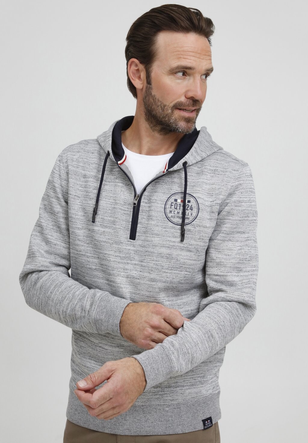 Толстовка FQGUNAR FQ1924, серый
Толстовка FQGUNAR FQ1924, серый