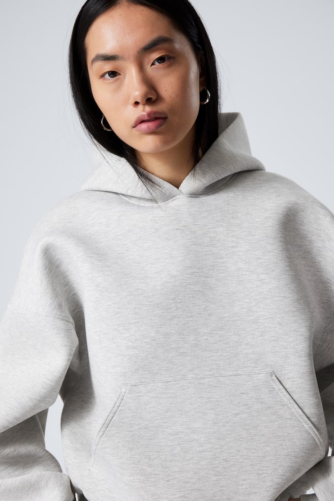 Толстовка с капюшоном свободного кроя Weekday, серый
Толстовка с капюшоном свободного кроя Weekday, серый