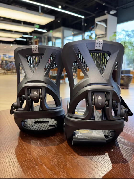 Новые крепления Burton step-on для мужчин и женщин, от начинающих до продвинутых, быстросъемные для сноуборда w26 черные двойная задняя пластина мужские размер m
Новые крепления Burton step-on для мужчин и женщин, от начинающих до продвинутых, быстросъемные для сноуборда w26 черные двойная задняя пластина мужские размер m