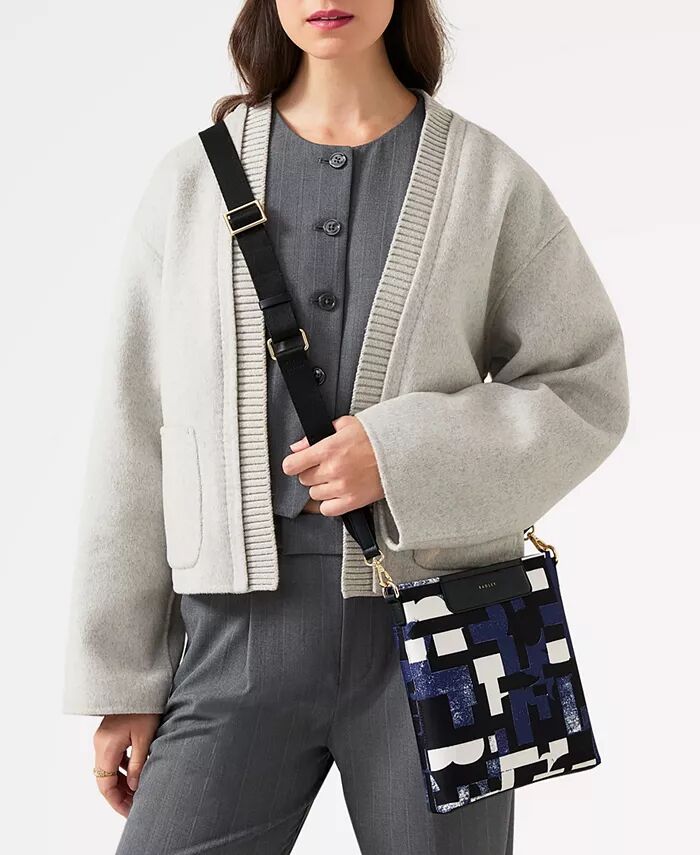 Сумка через плечо Southwell Gardens Abstract Geo, маленькая, на молнии Radley London, синий
Сумка через плечо Southwell Gardens Abstract Geo, маленькая, на молнии Radley London, синий