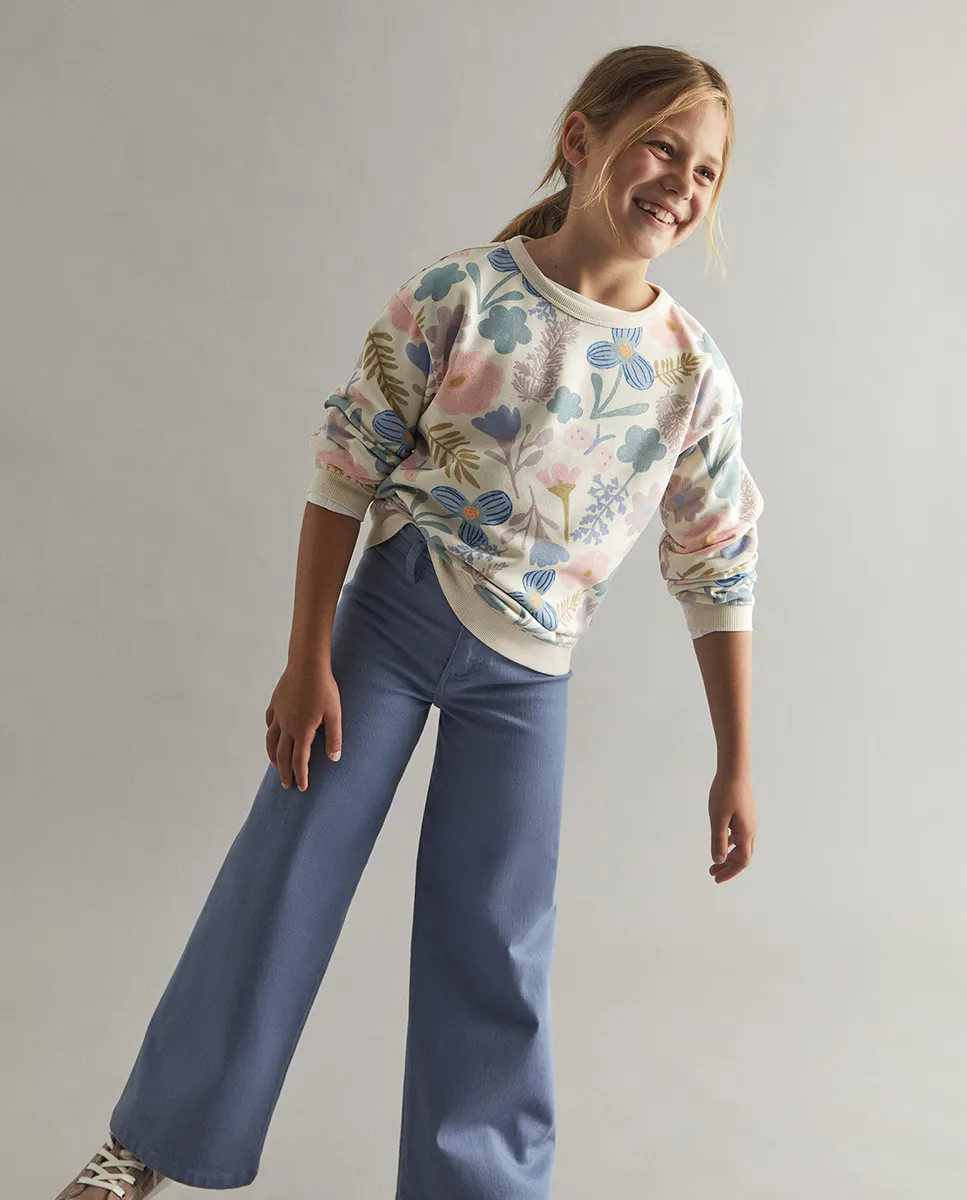 Свитшот с цветочным принтом Sfera, цвет Crudo
Свитшот с цветочным принтом Sfera, цвет Crudo