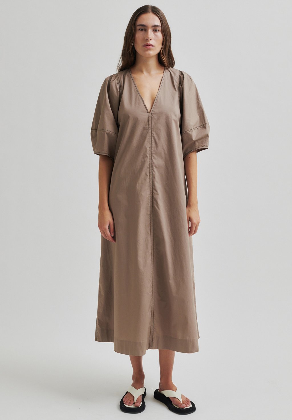 Повседневное платье LARKINI NEW Second Female, бежевый
Повседневное платье LARKINI NEW Second Female, бежевый