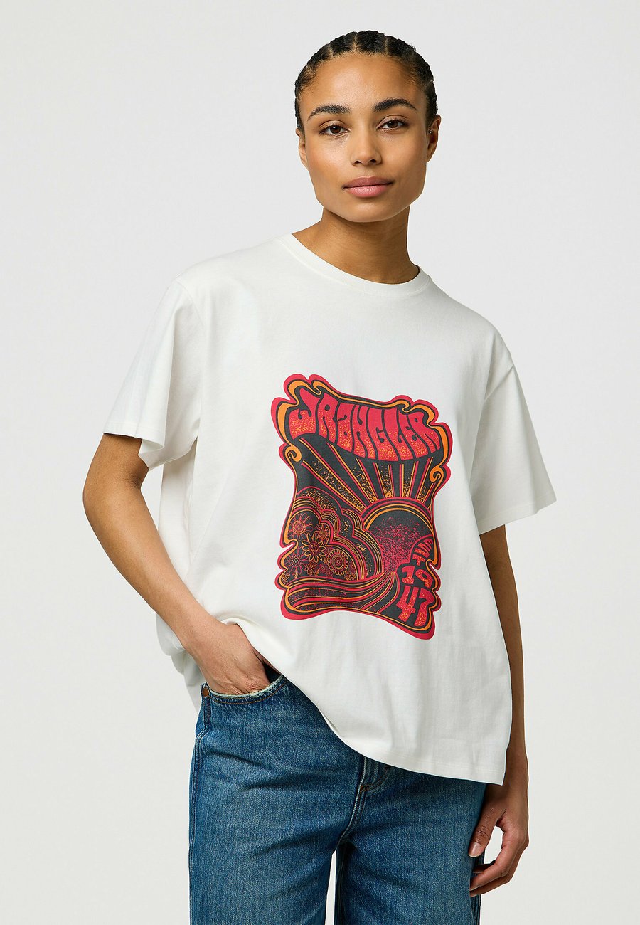 Футболка Wrangler LOOSE FIT, Used_White/Off-White, Белый, Футболка Wrangler LOOSE FIT, Used_White/Off-White
Футболка Wrangler LOOSE FIT, Used_White/Off-White, Белый, Футболка Wrangler LOOSE FIT, Used_White/Off-White