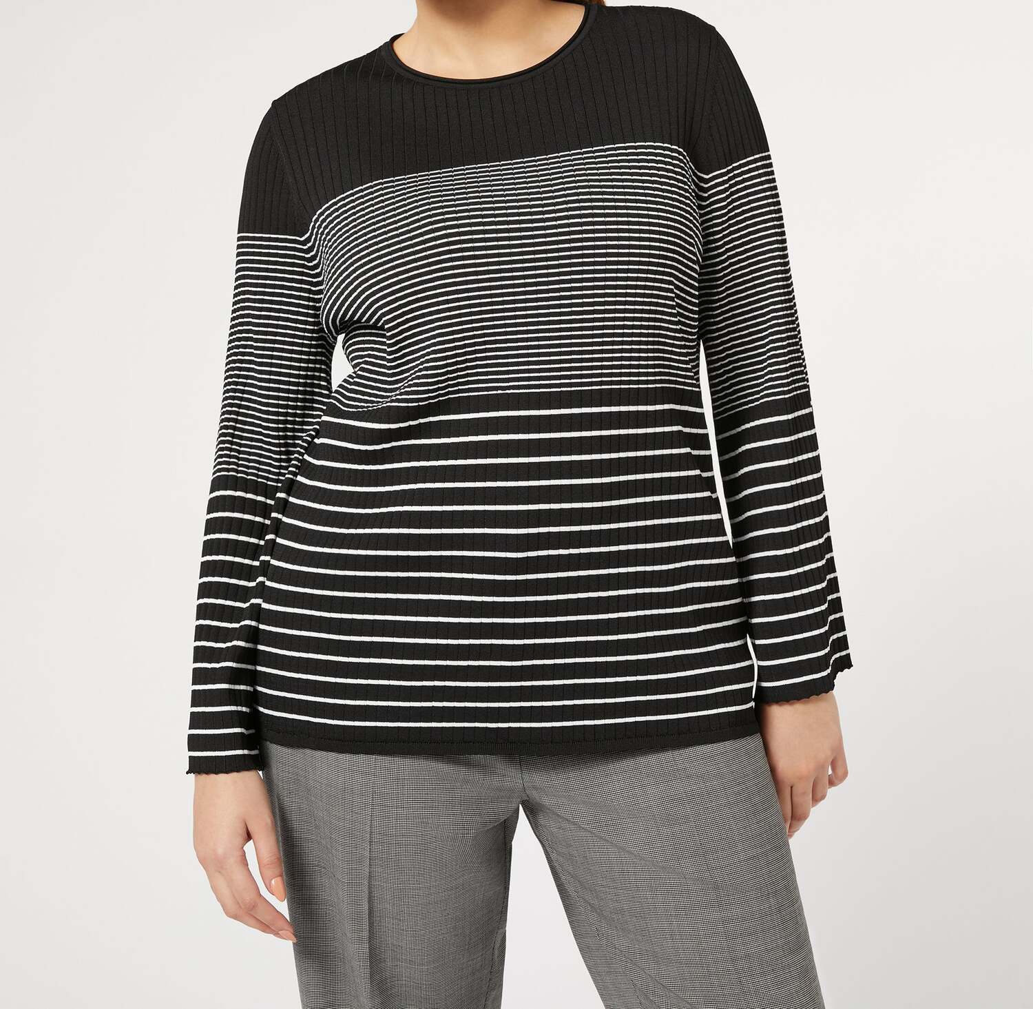 Пуловер ESTONIA Marina Rinaldi, Black White
Пуловер ESTONIA Marina Rinaldi, Black White