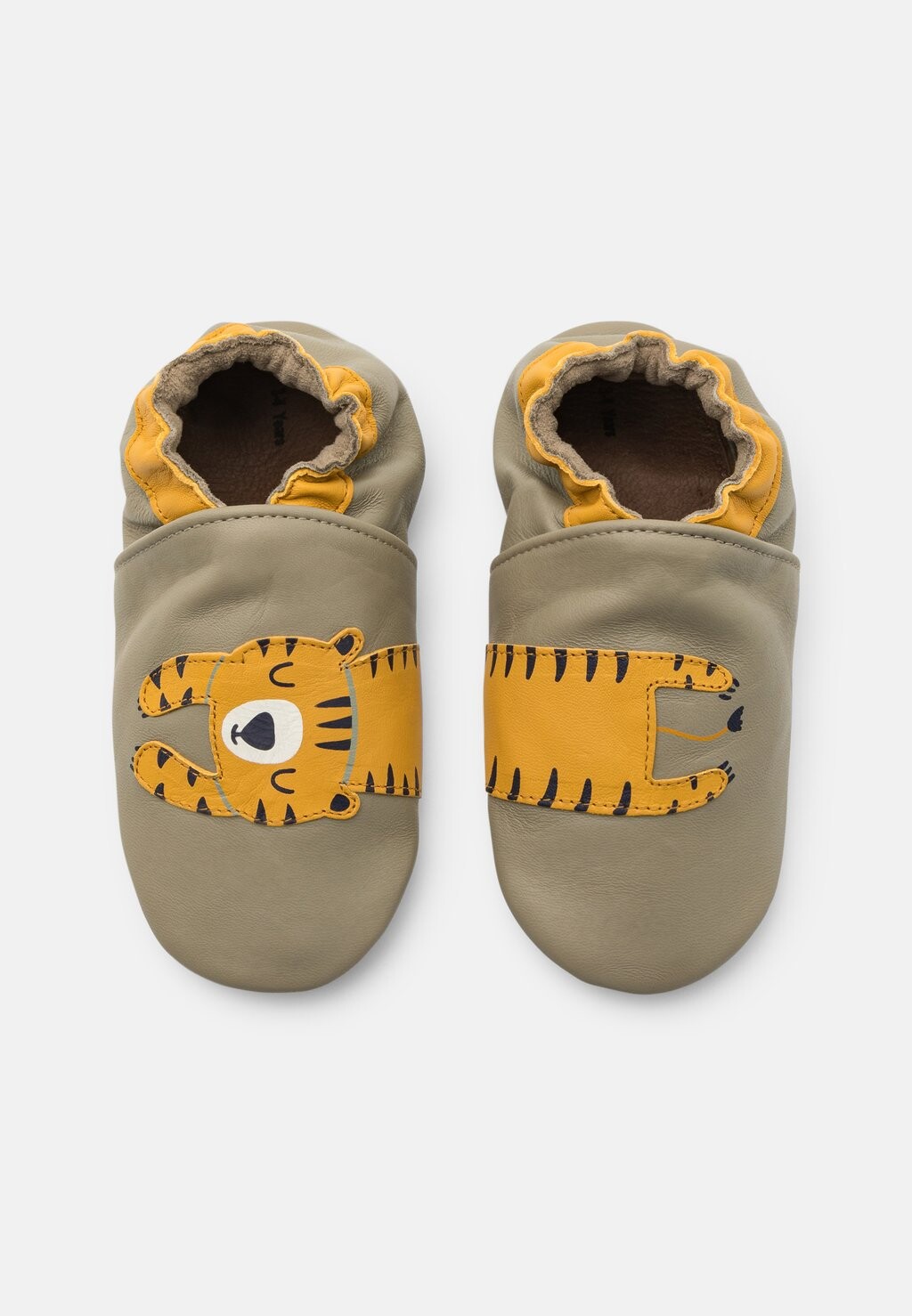 Подарок на рождение TIGER NAP Robeez, цвет kaki
Подарок на рождение TIGER NAP Robeez, цвет kaki