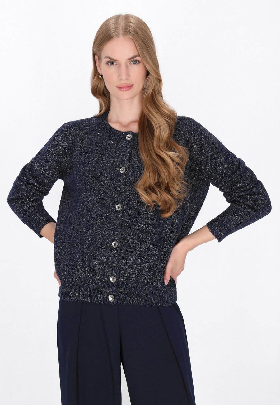 Кардиган DreiMaster Cardigan, Navy/Dark Blue
Кардиган DreiMaster Cardigan, Navy/Dark Blue