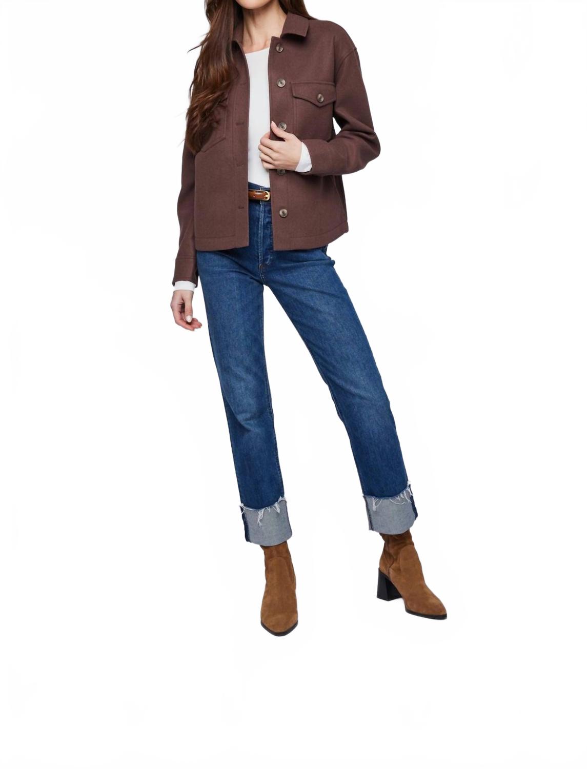 Куртка Thalia в цвете Java Brown Gentle Fawn
Куртка Thalia в цвете Java Brown Gentle Fawn