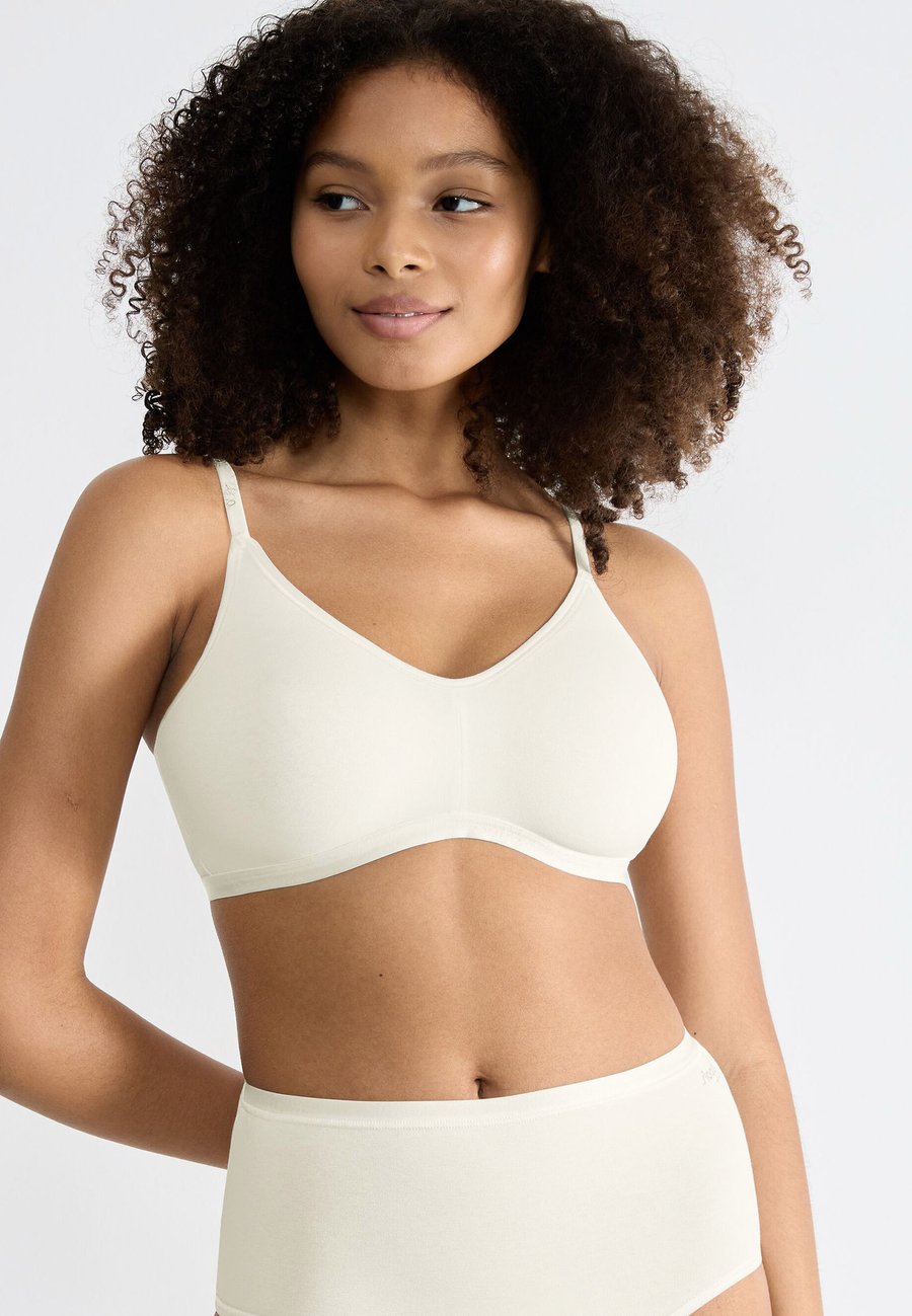 Бюстгальтер Sloggi 2-PACK GO DAILY SOFT, Silk White/White
Бюстгальтер Sloggi 2-PACK GO DAILY SOFT, Silk White/White