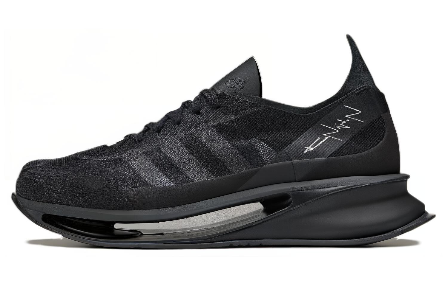 Кроссовки Adidas Y-3 S-Gendo Run Black, черный 
Кроссовки Adidas Y-3 S-Gendo Run Black, черный