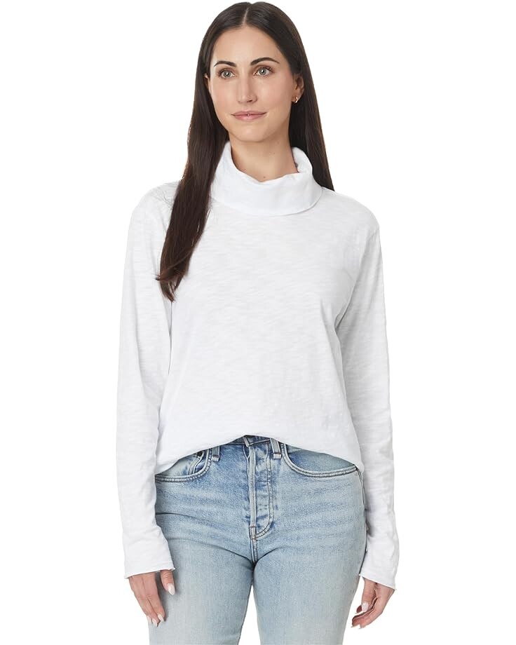 Топ Mod-o-doc Long Sleeve Draped Turtle Neck Top, белый 
Топ Mod-o-doc Long Sleeve Draped Turtle Neck Top, белый