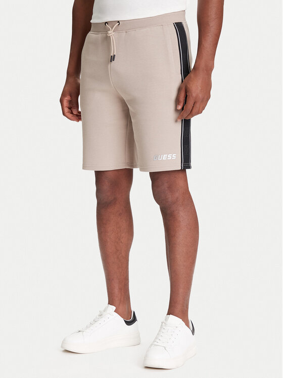 Спортивные шорты обычного кроя Z4RD04 KB3P2 Guess, бежевый
Спортивные шорты обычного кроя Z4RD04 KB3P2 Guess, бежевый