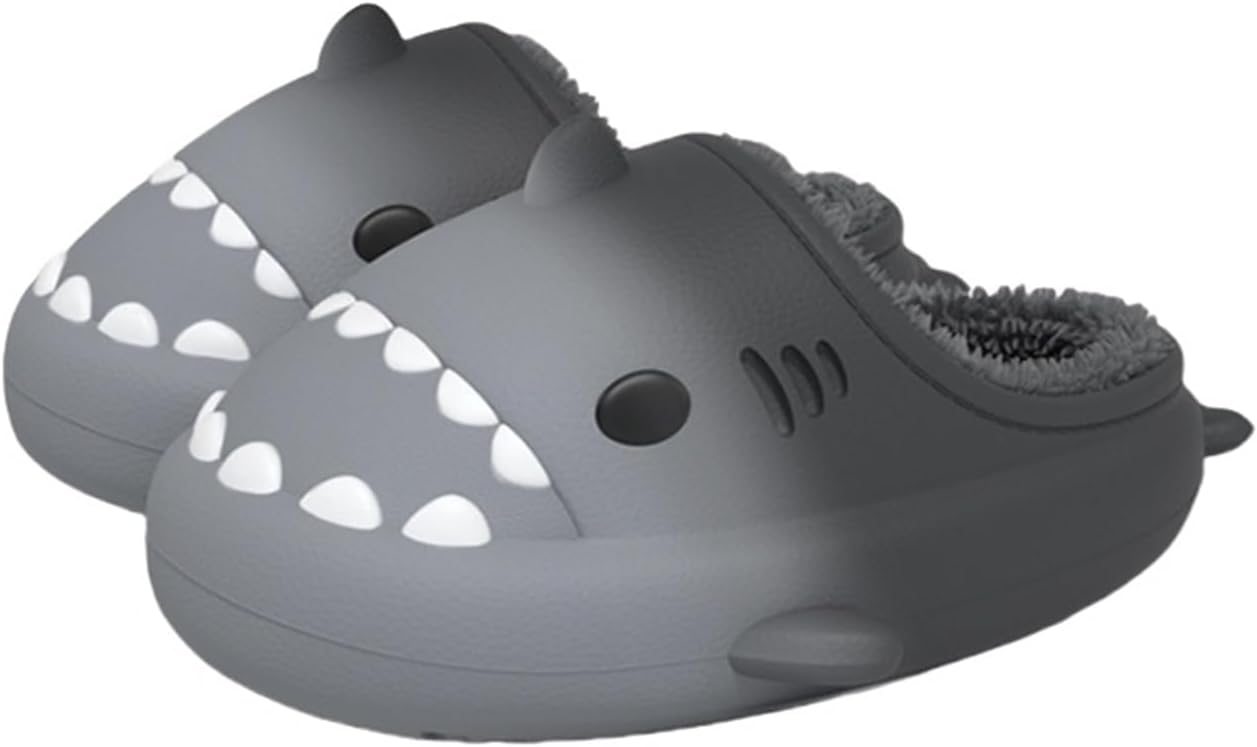 Зимние шлепанцы Shark Slides, шлепанцы Shark Slides для взрослых и детей, теплые, уютные, плюшевые, водонепроницаемые, нескользящие, для мужчин и женщин Generic, черный
Зимние шлепанцы Shark Slides, шлепанцы Shark Slides для взрослых и детей, теплые, уютные, плюшевые, водонепроницаемые, нескользящие, для мужчин и женщин Generic, черный