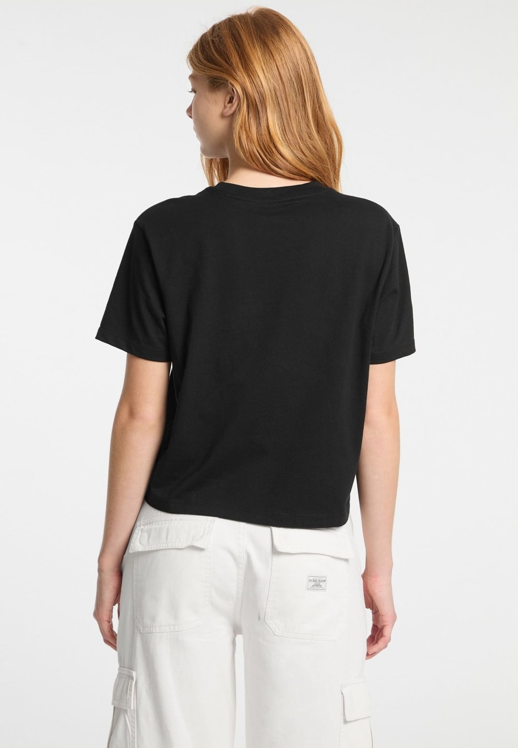 Базовая футболка LOGO RUNDHALSAUSSCHNITT Guess Jeans, черный
Базовая футболка LOGO RUNDHALSAUSSCHNITT Guess Jeans, черный