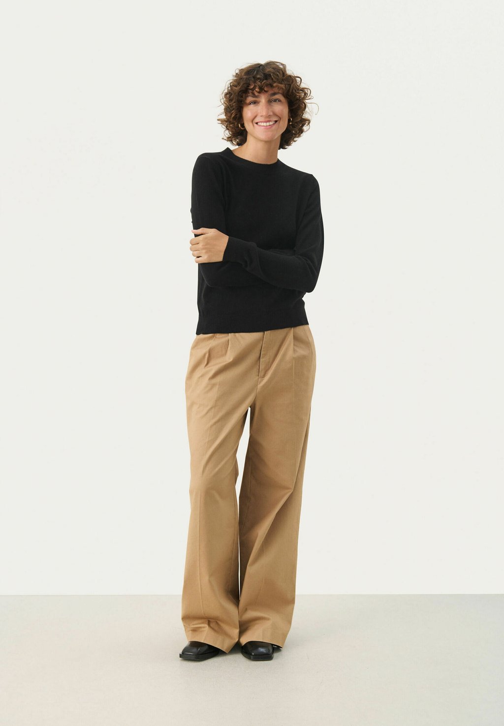 Джемпер JAYLYN Part Two, черный
Джемпер JAYLYN Part Two, черный