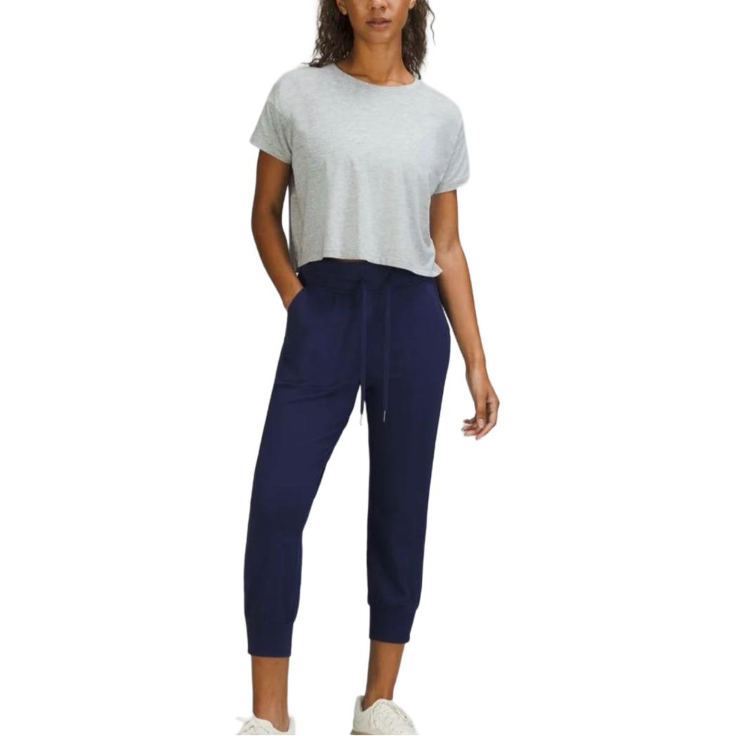 Готовые к бегу вязаные спортивные штаны Ready To Rulu Lululemon, синий
Готовые к бегу вязаные спортивные штаны Ready To Rulu Lululemon, синий