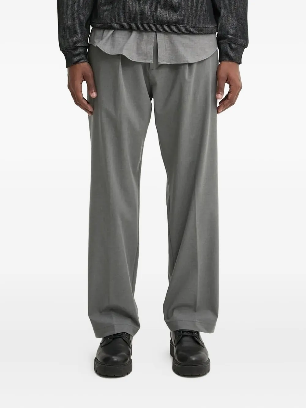 Брюки с резинкой на талии HUGO, серый
Брюки с резинкой на талии HUGO, серый