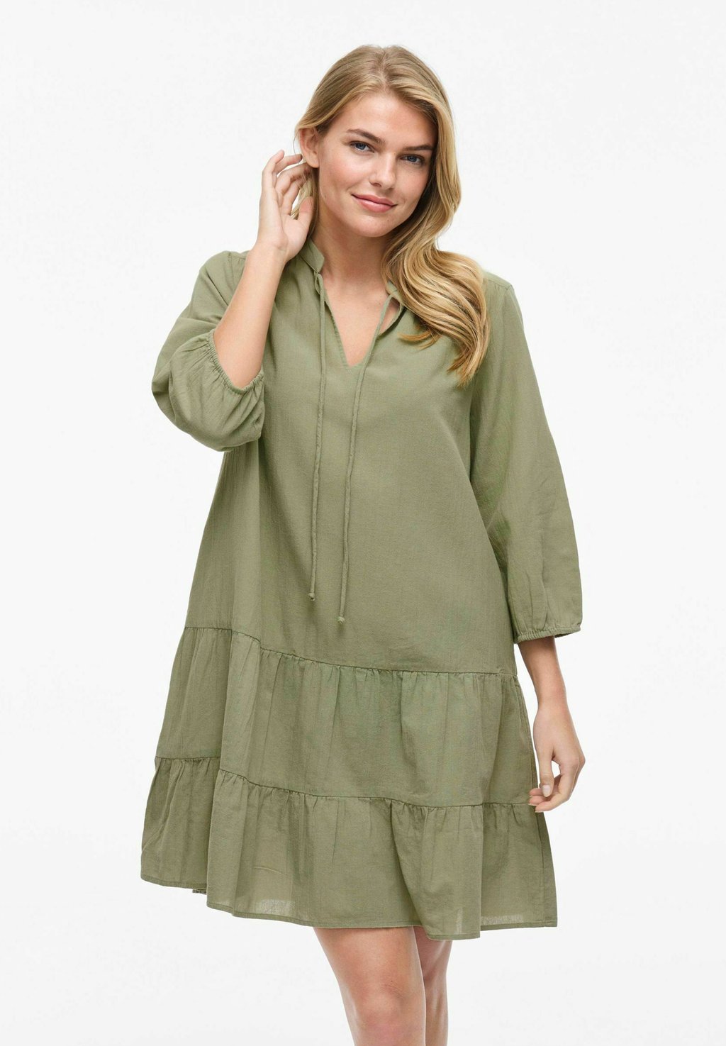 Повседневное платье VILA, зеленый 
Повседневное платье VILA, зеленый