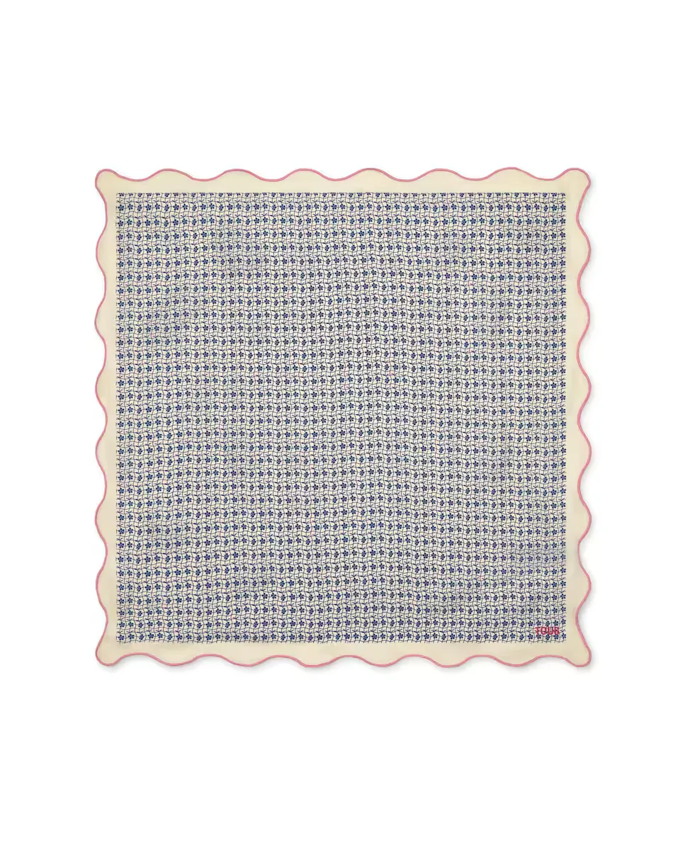 Женский платок Mini Daisy квадратный с цветами Tous, бежевый
Женский платок Mini Daisy квадратный с цветами Tous, бежевый