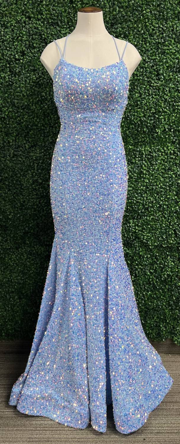 Sherri Hill Выпускное платье с пайетками, светло-голубого цвета
Sherri Hill Выпускное платье с пайетками, светло-голубого цвета