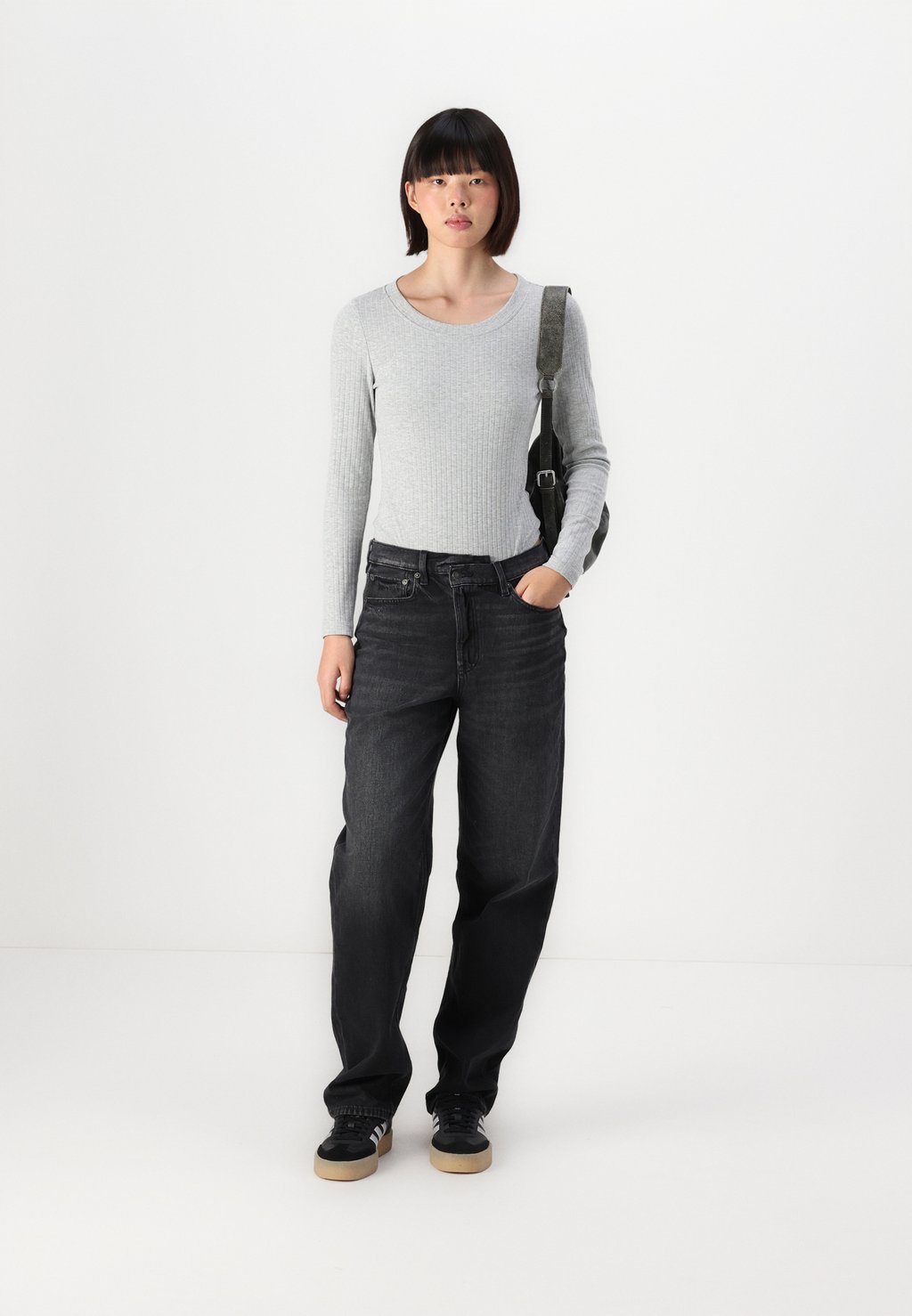 Топ с длинными рукавами Even&Odd, серый 
Топ с длинными рукавами Even&Odd, серый