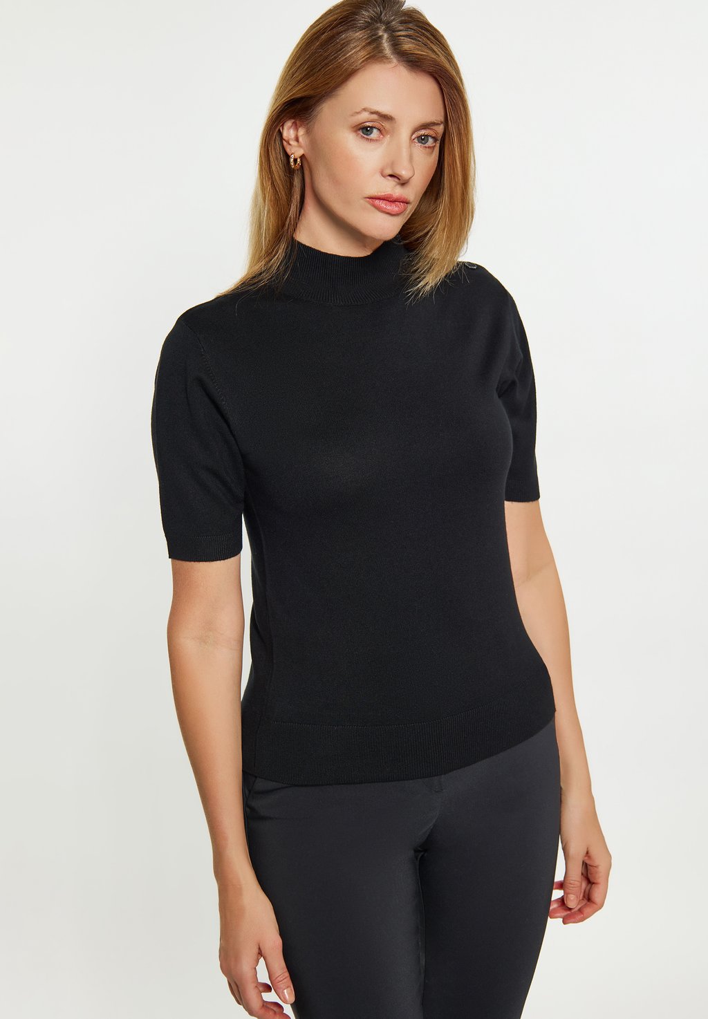 Рубашка с принтом usha, черный
Рубашка с принтом usha, черный