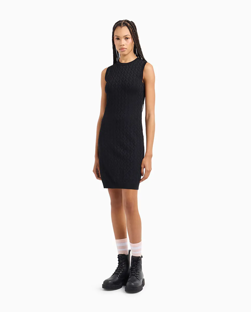 Женское трикотажное платье из переработанной вискозы с жаккардовым логотипом по всей поверхности Armani Exchange, черный
Женское трикотажное платье из переработанной вискозы с жаккардовым логотипом по всей поверхности Armani Exchange, черный