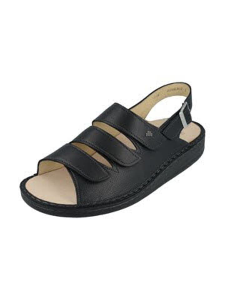 Черные сандалии Finn Comfort
Черные сандалии Finn Comfort