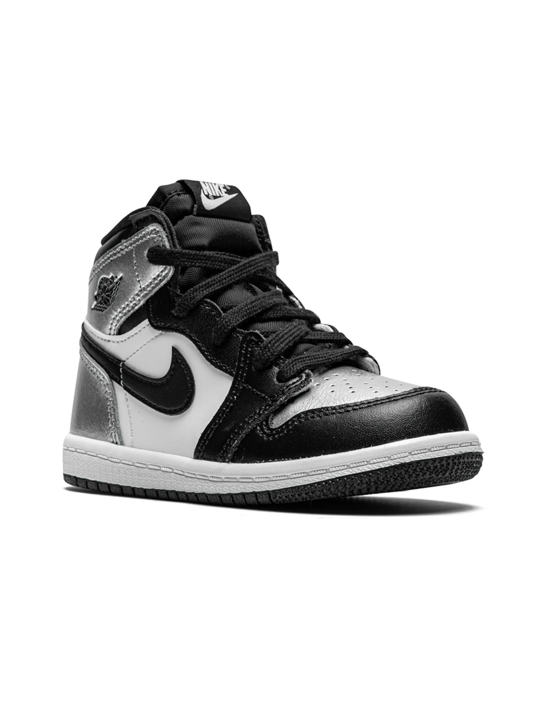 Кроссовки Air Jordan 1 High OG TD Jordan Kids, черный
Кроссовки Air Jordan 1 High OG TD Jordan Kids, черный