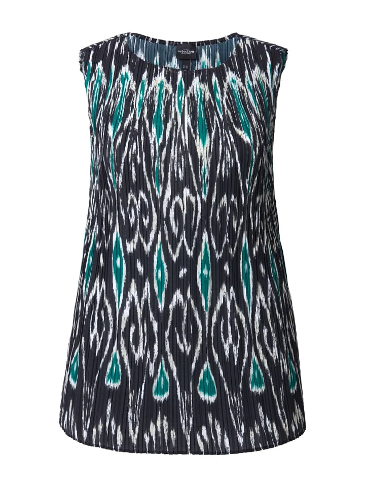 Черная блузка сверху Ulla Popken
Черная блузка сверху Ulla Popken