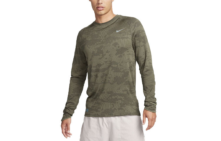 Футболка мужская средняя оливковая/черная Nike, черный
Футболка мужская средняя оливковая/черная Nike, черный