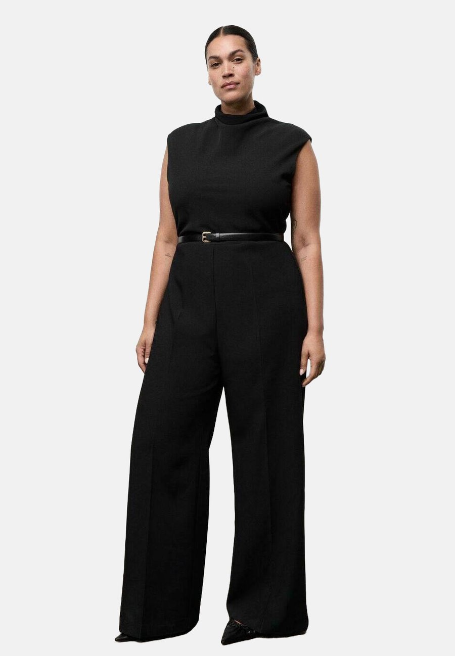 Комбинезон Mango DRAPED NECK WITH BELT, Zwart/Black
Комбинезон Mango DRAPED NECK WITH BELT, Zwart/Black