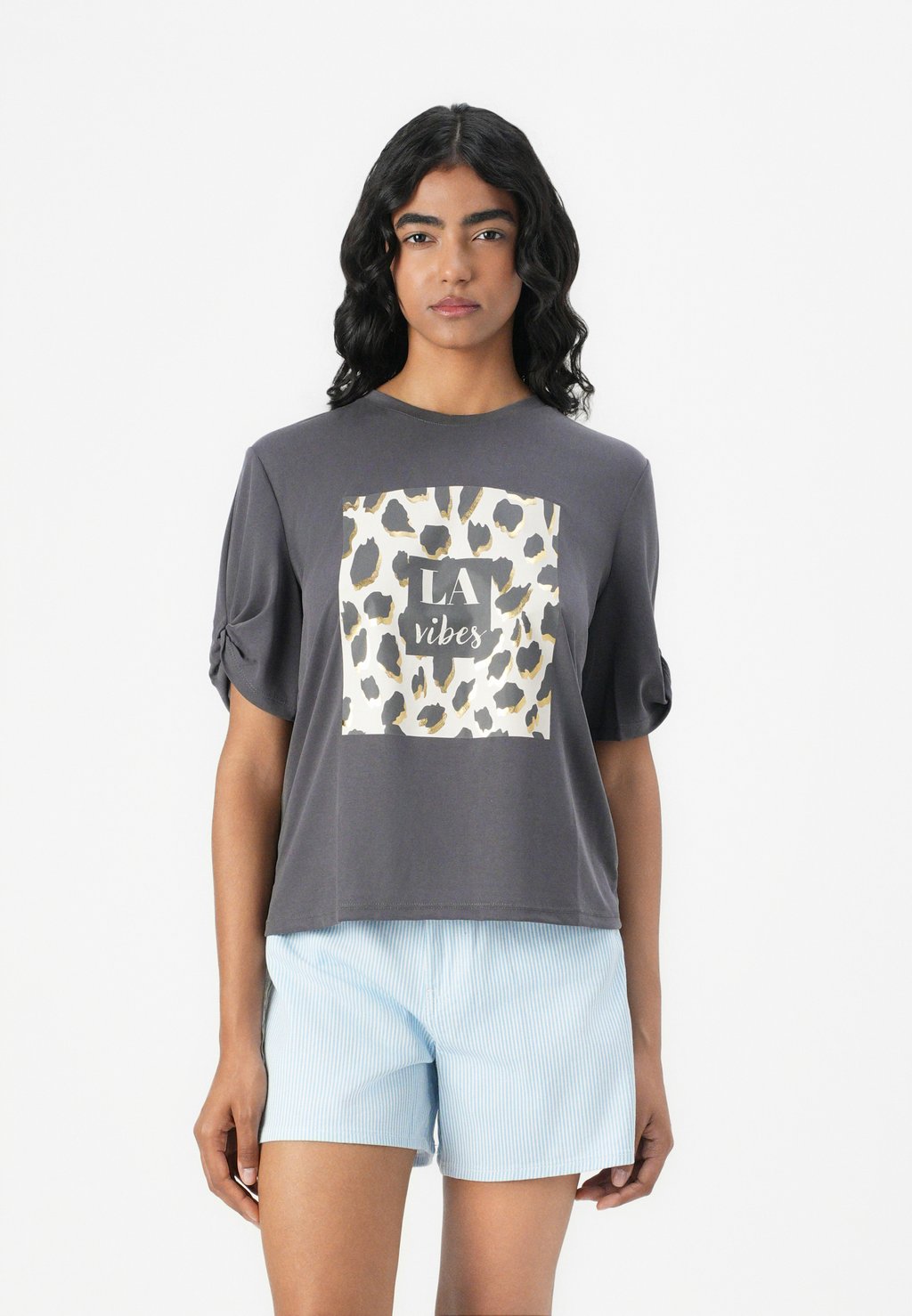 Футболка с принтом ONLFREE LIFE CREATE BOX ONLY, черный
Футболка с принтом ONLFREE LIFE CREATE BOX ONLY, черный