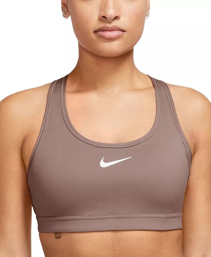 Женский спортивный бюстгальтер средней ударопрочности с подбивкой Swoosh Nike, коричневый
Женский спортивный бюстгальтер средней ударопрочности с подбивкой Swoosh Nike, коричневый