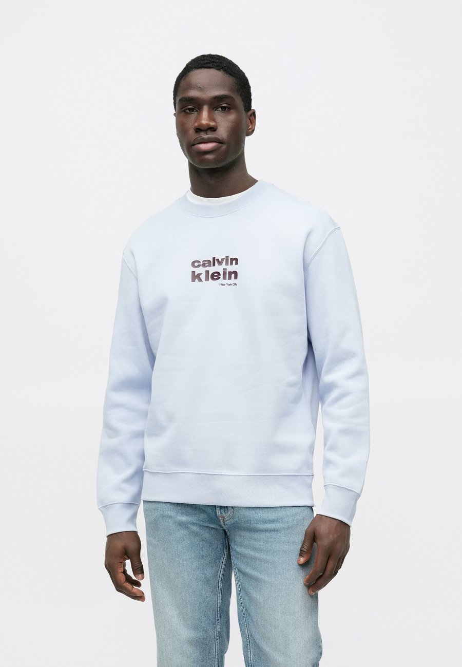 Толстовка Calvin Klein RETRO GRAPHIC CREW, Casual Blue/Light Blue, Синий, Толстовка Calvin Klein RETRO GRAPHIC CREW, Casual Blue/Light Blue
Толстовка Calvin Klein RETRO GRAPHIC CREW, Casual Blue/Light Blue, Синий, Толстовка Calvin Klein RETRO GRAPHIC CREW, Casual Blue/Light Blue