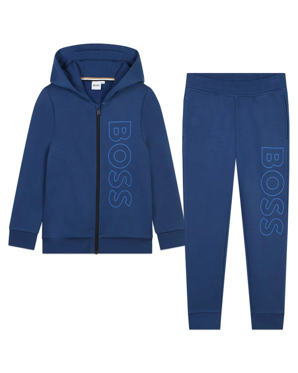 Спортивный костюм для мальчика с капюшоном и вертикальным логотипом BOSS Kidswear, темно-синий
Спортивный костюм для мальчика с капюшоном и вертикальным логотипом BOSS Kidswear, темно-синий