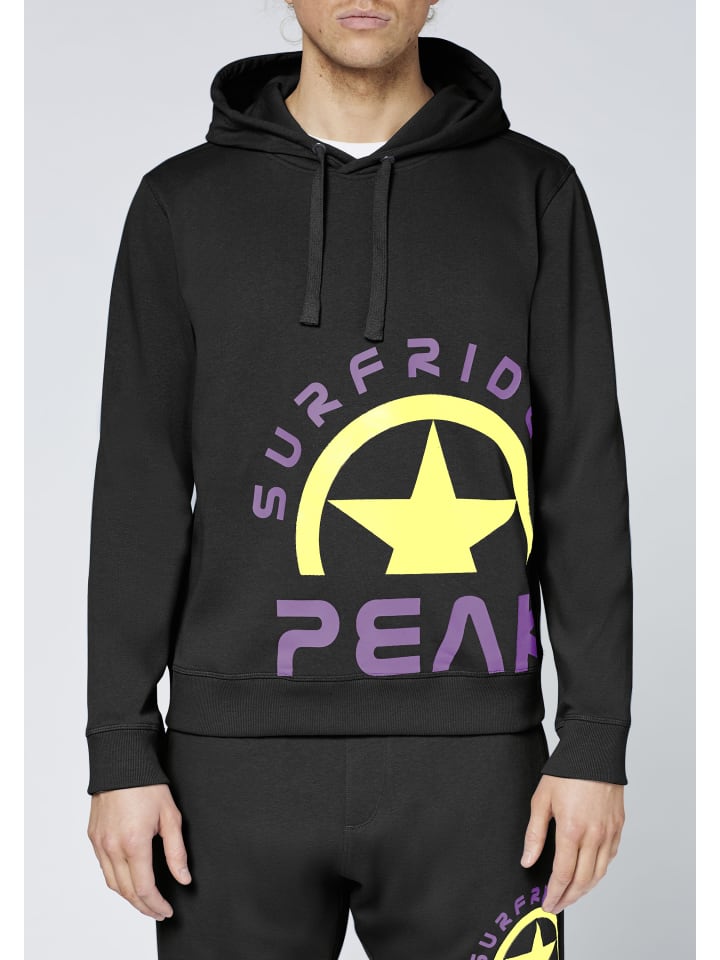 Черная толстовка с капюшоном Chiemsee
Черная толстовка с капюшоном Chiemsee