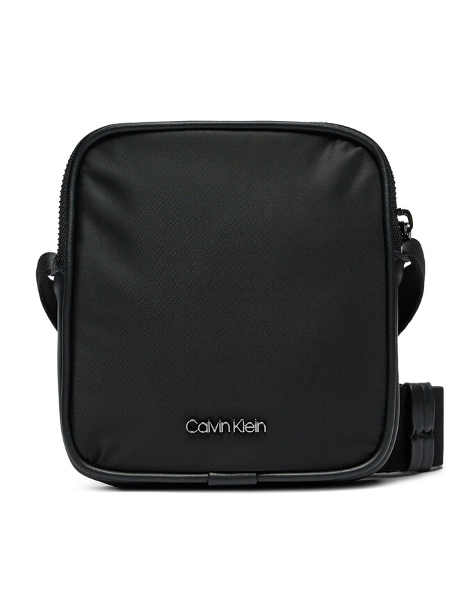 Сумка через плечо Calvin Klein Ck Est. Nylon Cube Reporter+Case K50K512113, черный
Сумка через плечо Calvin Klein Ck Est. Nylon Cube Reporter+Case K50K512113, черный