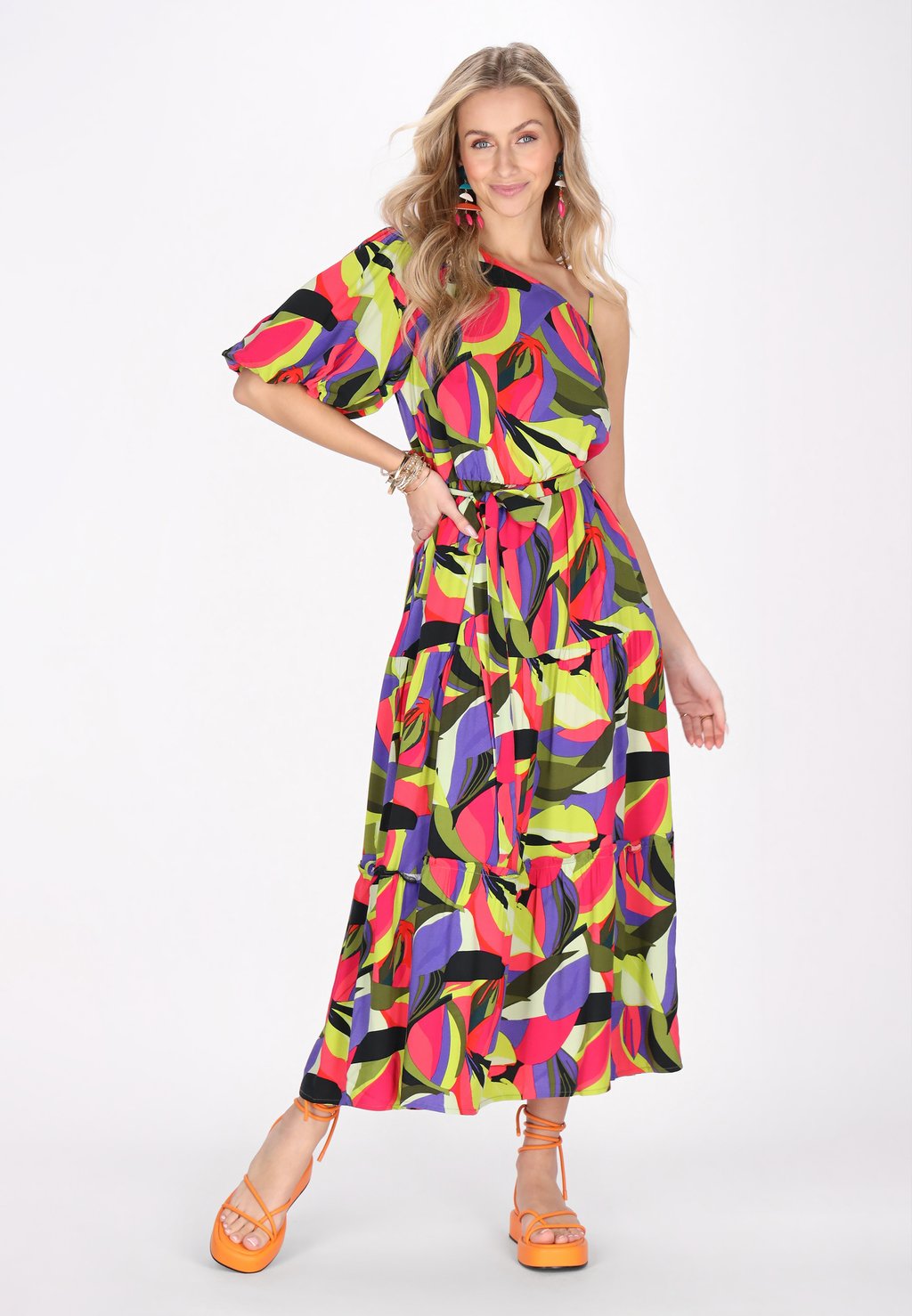 Платье макси IZIA, сиреневый
Платье макси IZIA, сиреневый