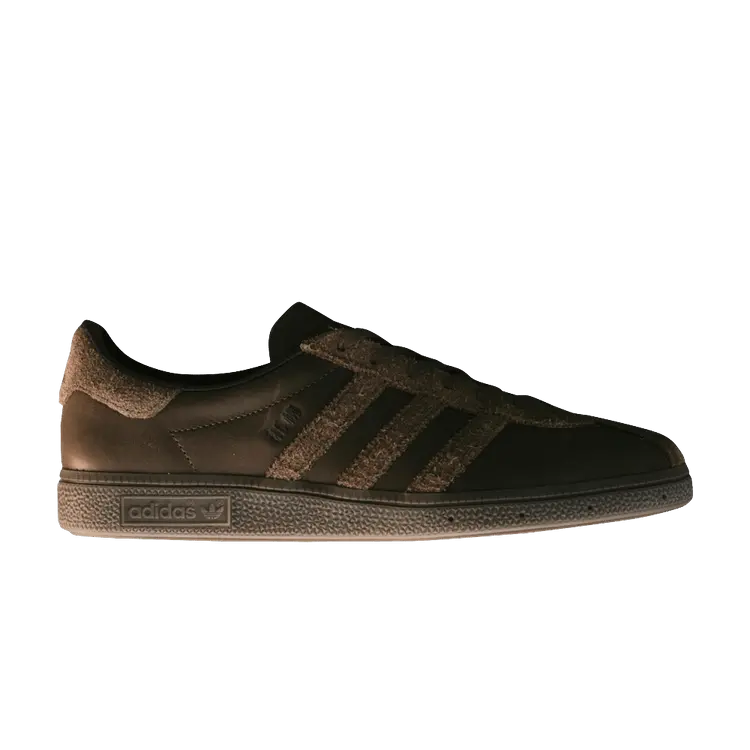 Кроссовки adidas size x Billy’s x Sapporo 'City Series - Preloved Brown', коричневый
Кроссовки adidas size x Billy’s x Sapporo 'City Series - Preloved Brown', коричневый