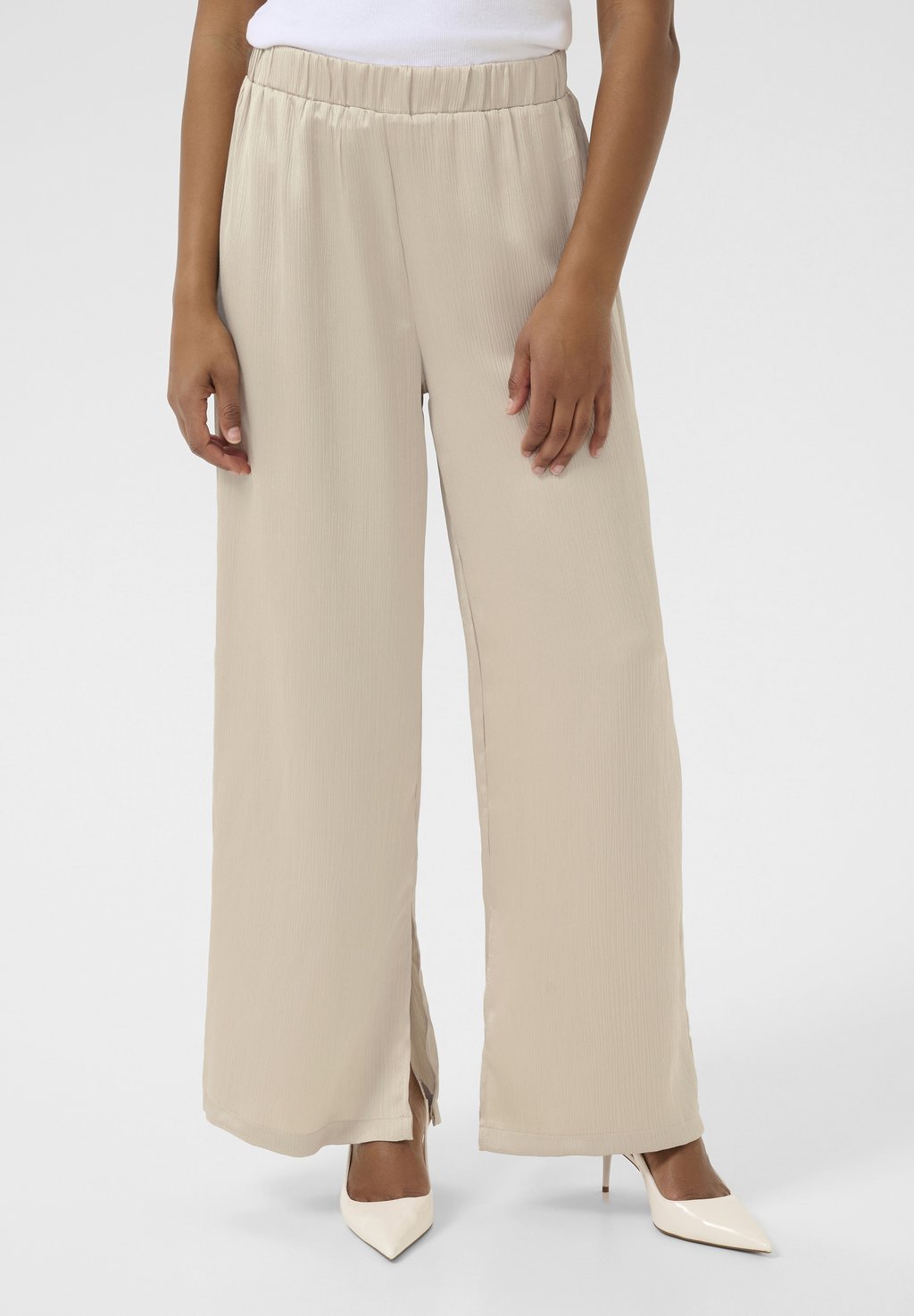 Брюки KARACHEL Kaffe, пятнистый серый
Брюки KARACHEL Kaffe, пятнистый серый