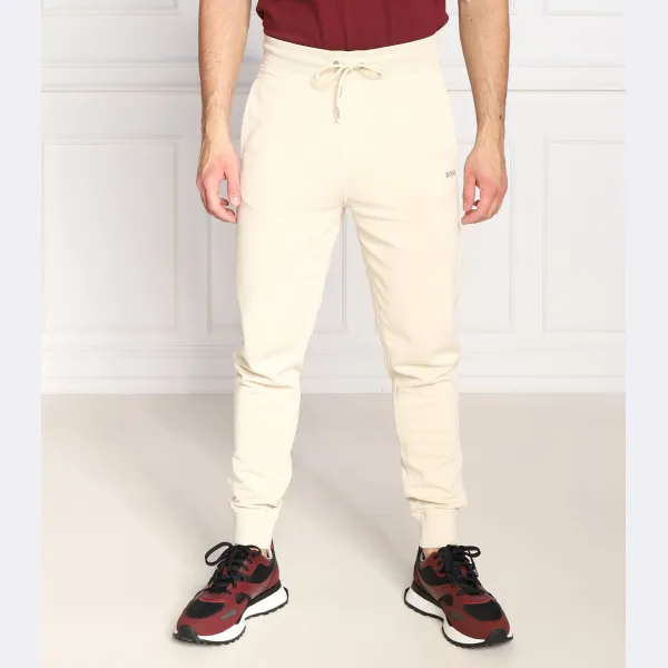 Спортивные брюки Sefadelong стандартного кроя Boss, бежевый
Спортивные брюки Sefadelong стандартного кроя Boss, бежевый