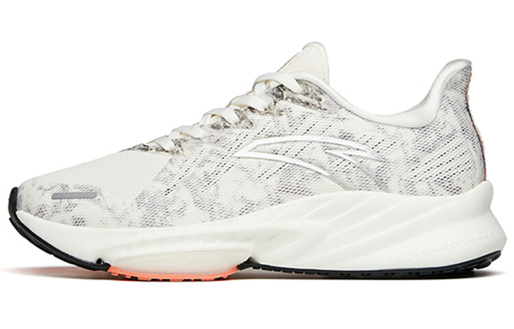 Кроссовки женские Rocket 3.0 с низким верхом цвета слоновой кости/черного цвета Anta
Кроссовки женские Rocket 3.0 с низким верхом цвета слоновой кости/черного цвета Anta