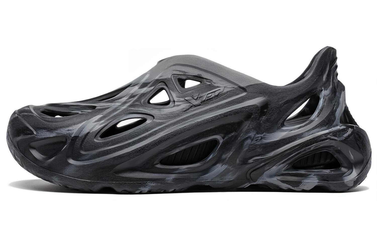 Ботинки для речного треккинга мужские черные/угольно-черные Xtep
Ботинки для речного треккинга мужские черные/угольно-черные Xtep